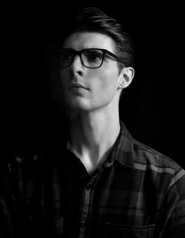 https://lunarechoretrograde.com/wp-content/uploads/2018/04/our-team-02-1.jpg